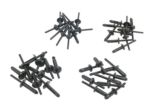 Plastic Rivets - 40pc